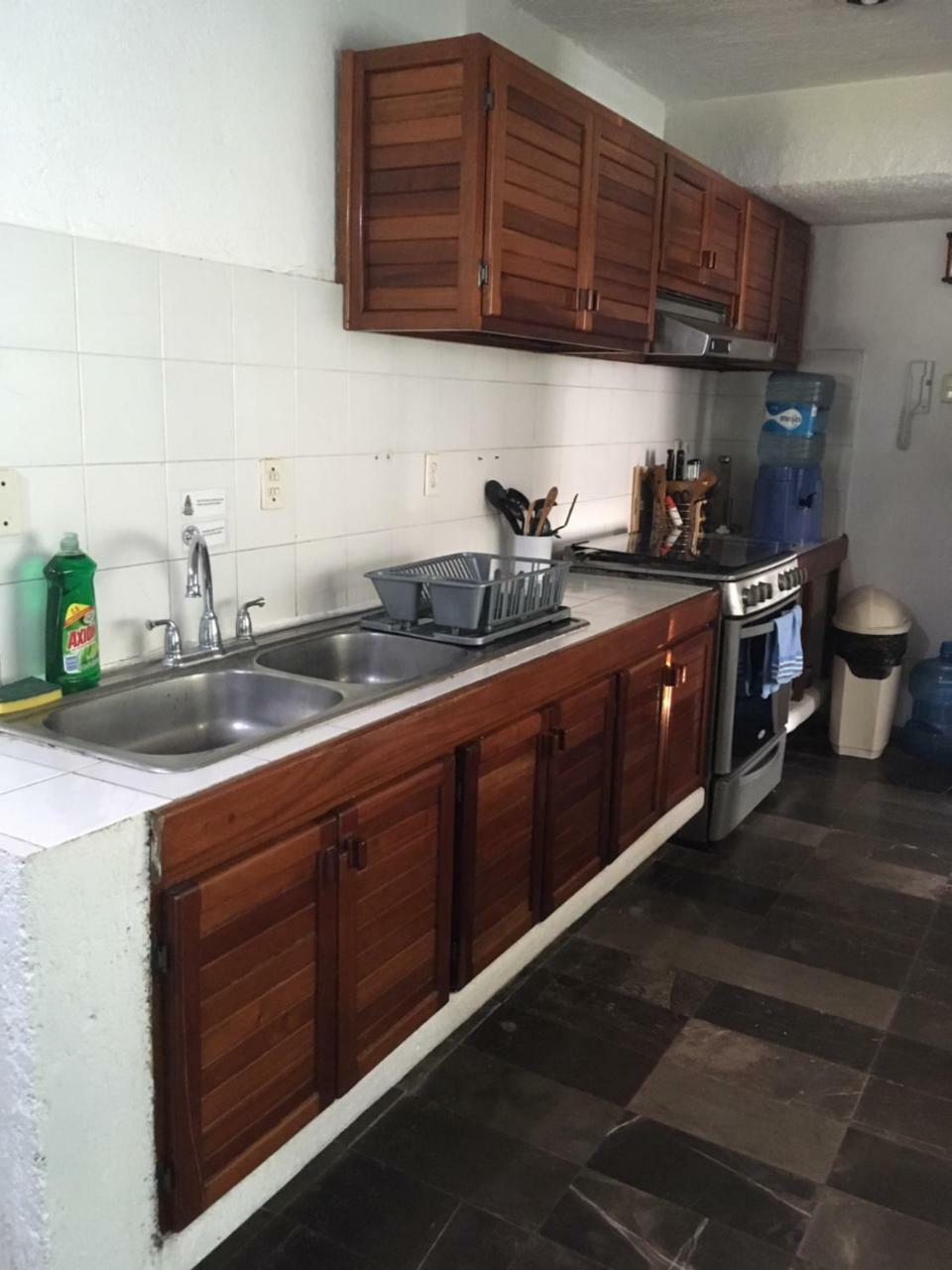 Large House - Walking To Beach - 10 Guests! แคนคูน ภายนอก รูปภาพ