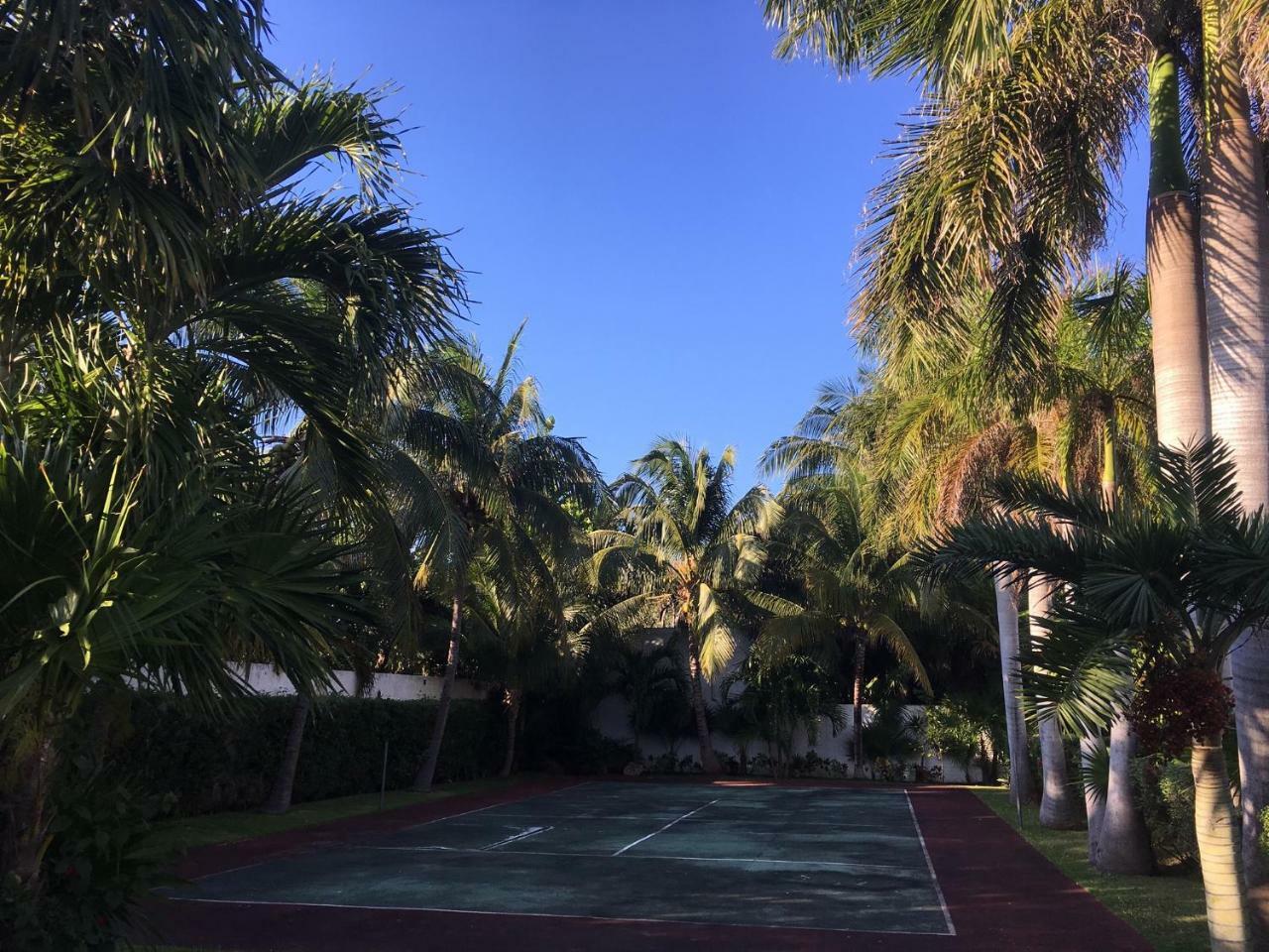 Large House - Walking To Beach - 10 Guests! แคนคูน ภายนอก รูปภาพ