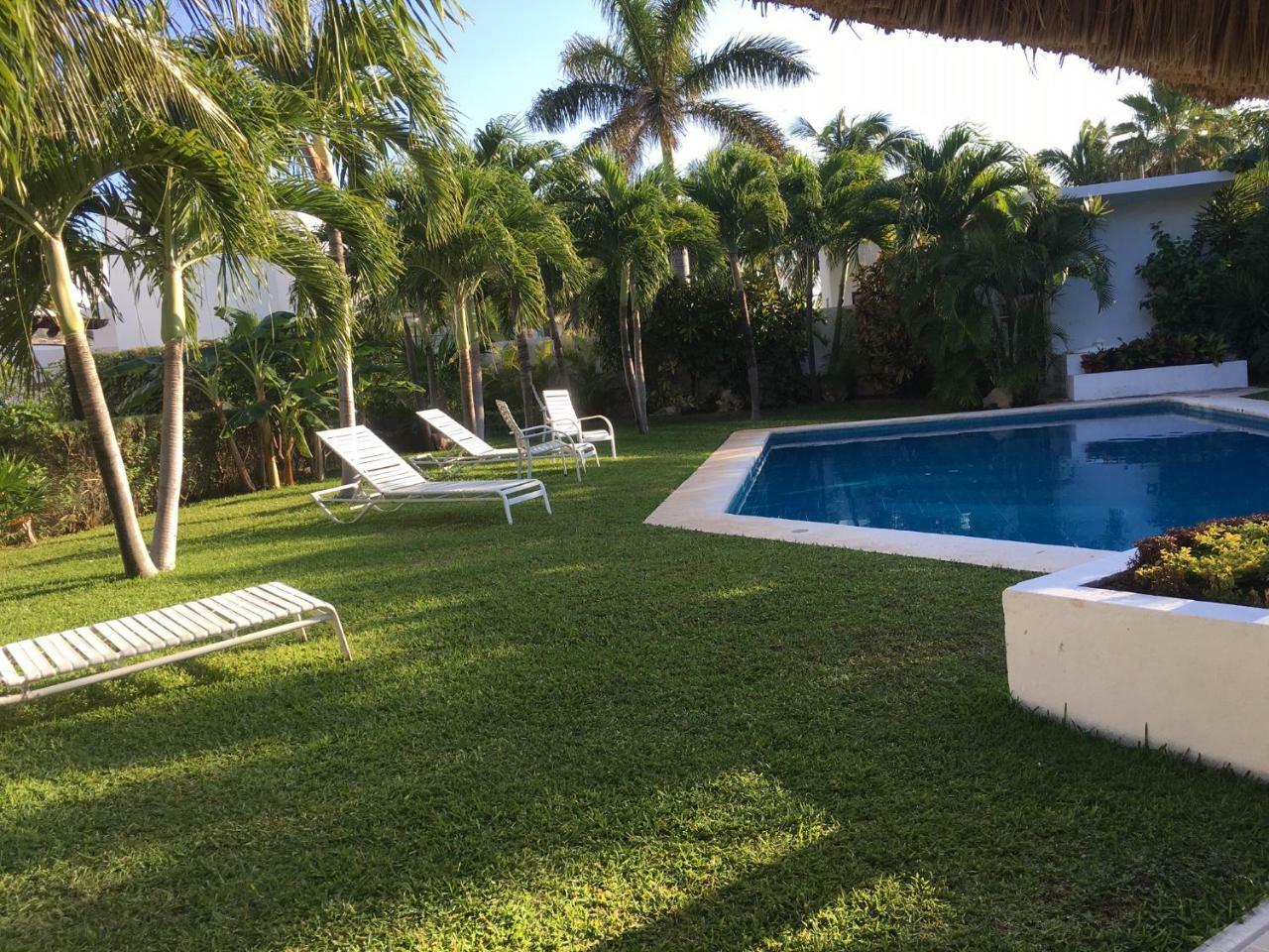 Large House - Walking To Beach - 10 Guests! แคนคูน ภายนอก รูปภาพ
